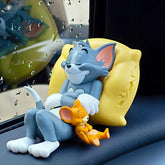 Universal Cool Resin Statue Car Interior Decoration Accessories 1Pc