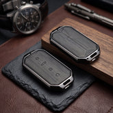 Jaecoo J5 Model Elite Series Metallic Car Key Case Luxury Zinc Alloy Protection Case(Black)