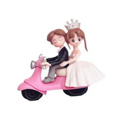Universal Cute Romantic Couple Sitting On The Scooter Character Decoration Accessories For Car
