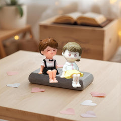 Universal Cute Romantic Character Sitting On The Bench Decoration Accessories For Car