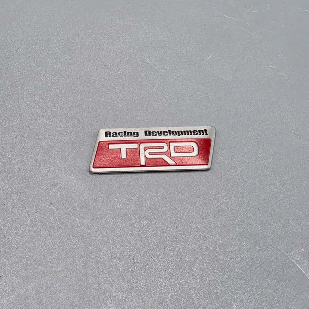 1 Pc Universal Metal Patri Sticker In Premium Quality