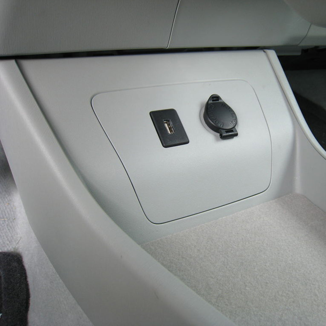 Universal In Dash Flush Mount Dual Car - Jeep USB Charger Panel 2 USB 2.1 A - 1.2 A