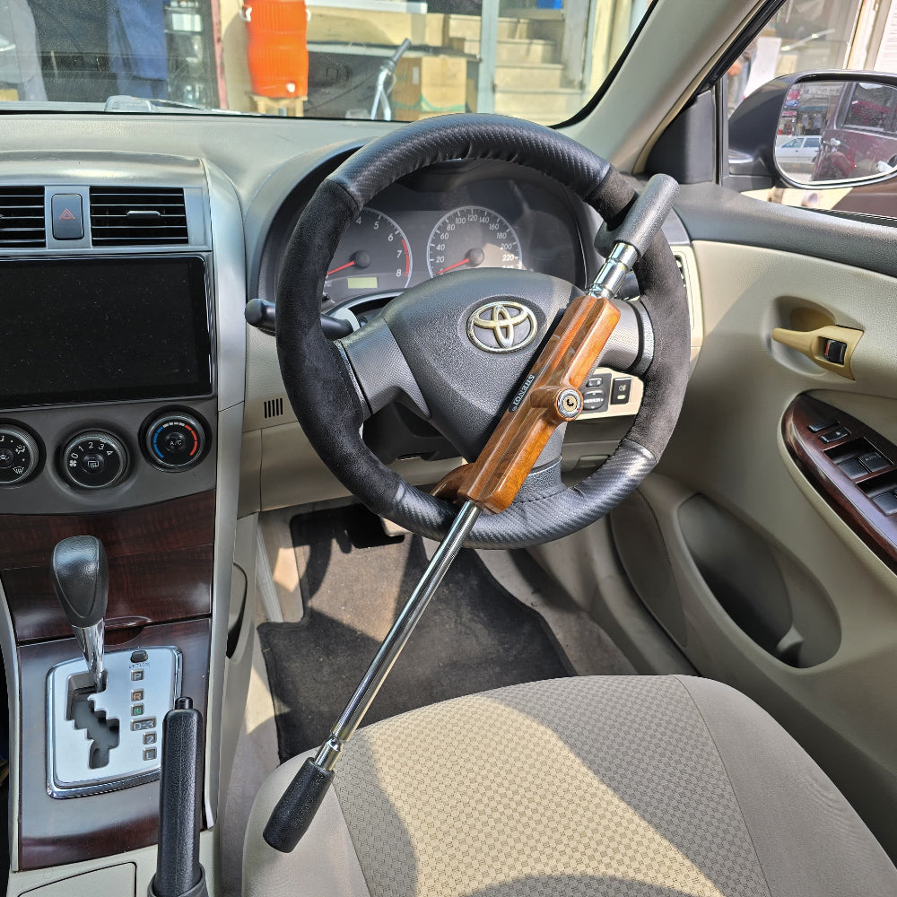 1 Pc Universal Steering Lock With Keys