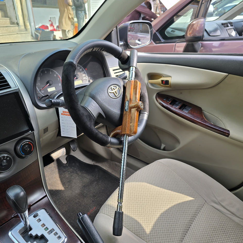1 Pc Universal Steering Lock With Keys