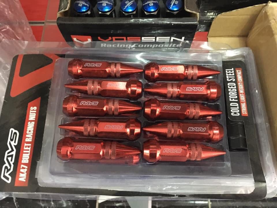 thumbnail image 2 of 20-Pack VMS Racing Aluminum Lug Nuts | 12x1.5 Thread | Hex Style In Yellow Gold Finish 2 of 3
