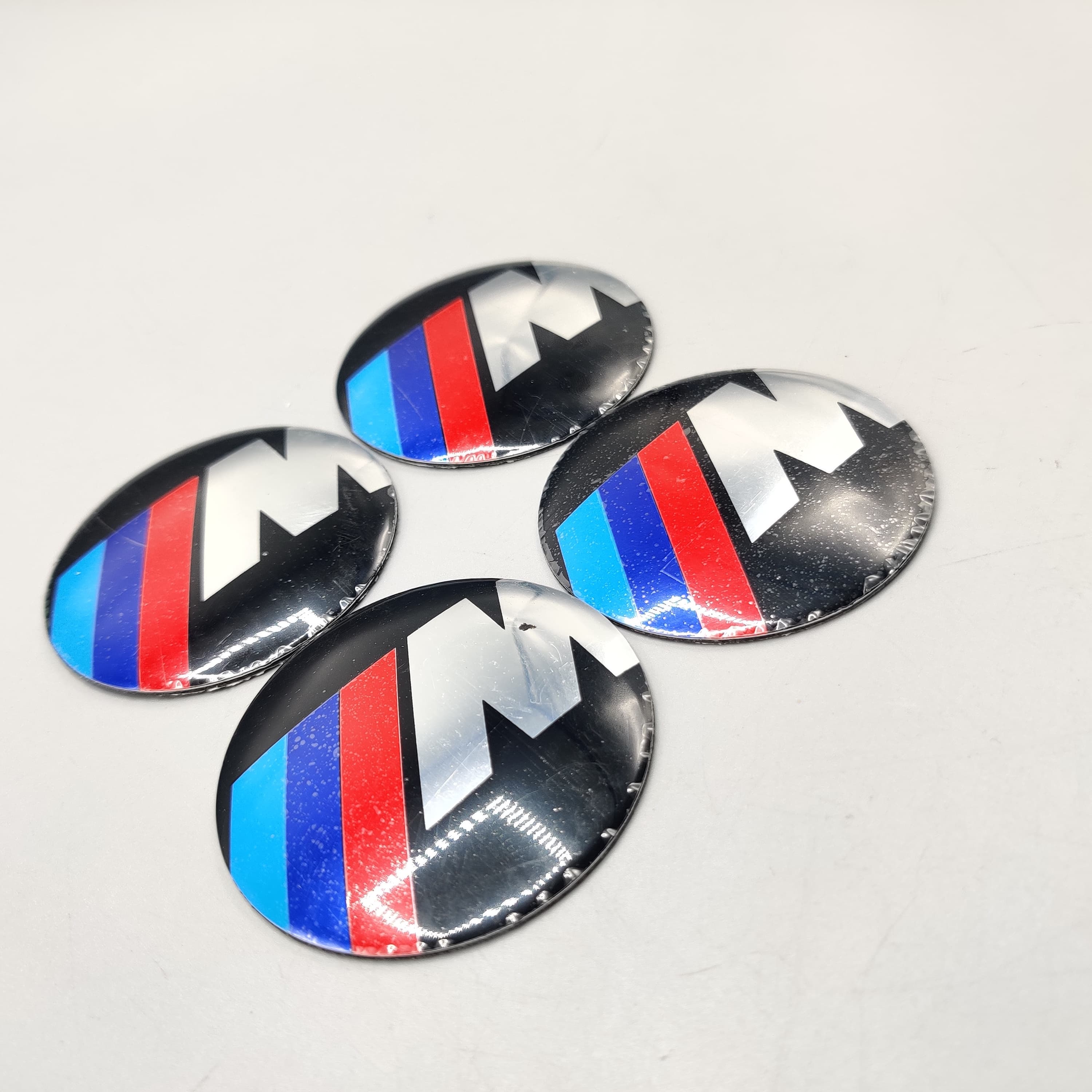 Universal 6.5mm Metal patri Wheel Logo in Premium Quality 4 Pcs Set