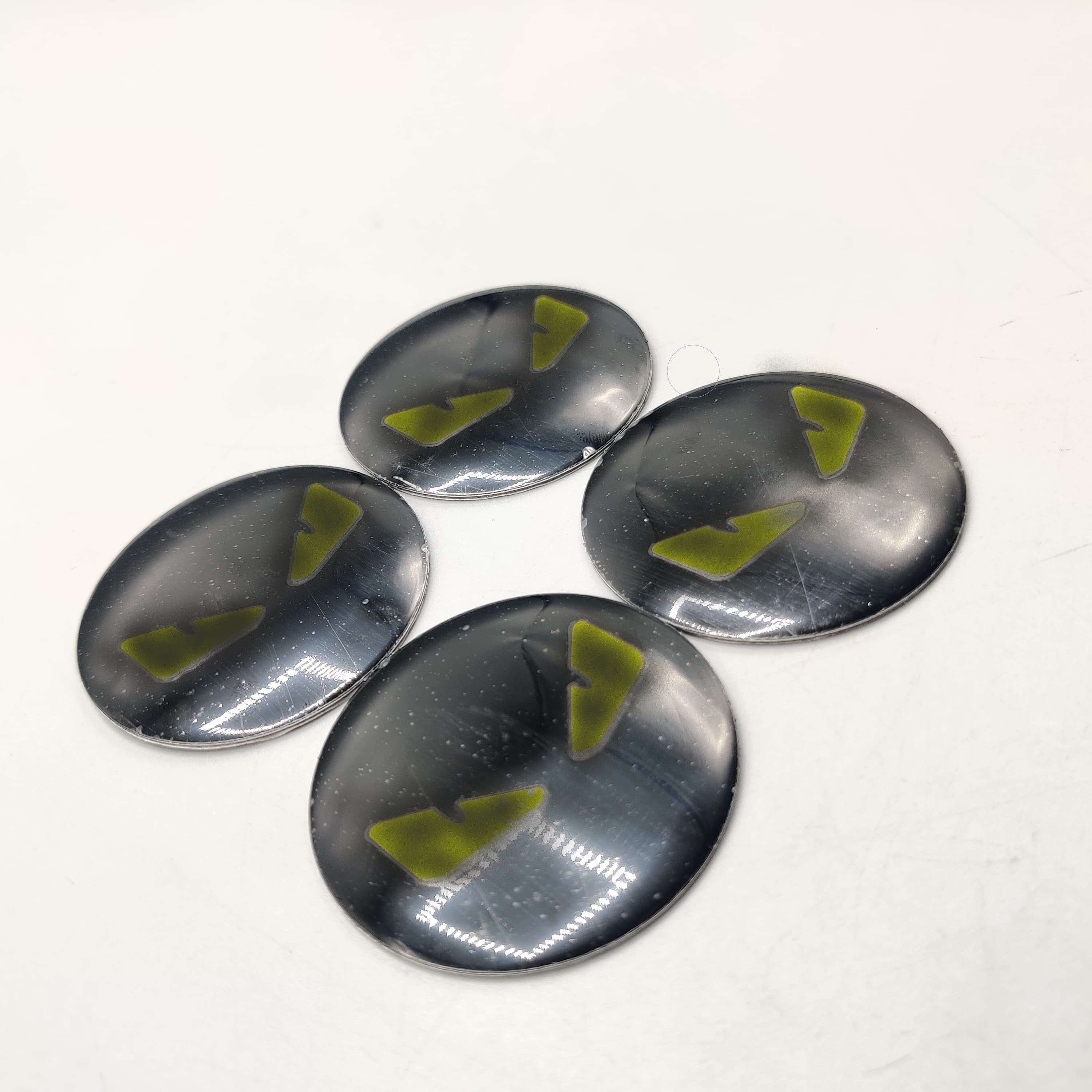 Universal 5.6mm Metal patri Wheel Logo in Premium Quality 4 Pcs Set