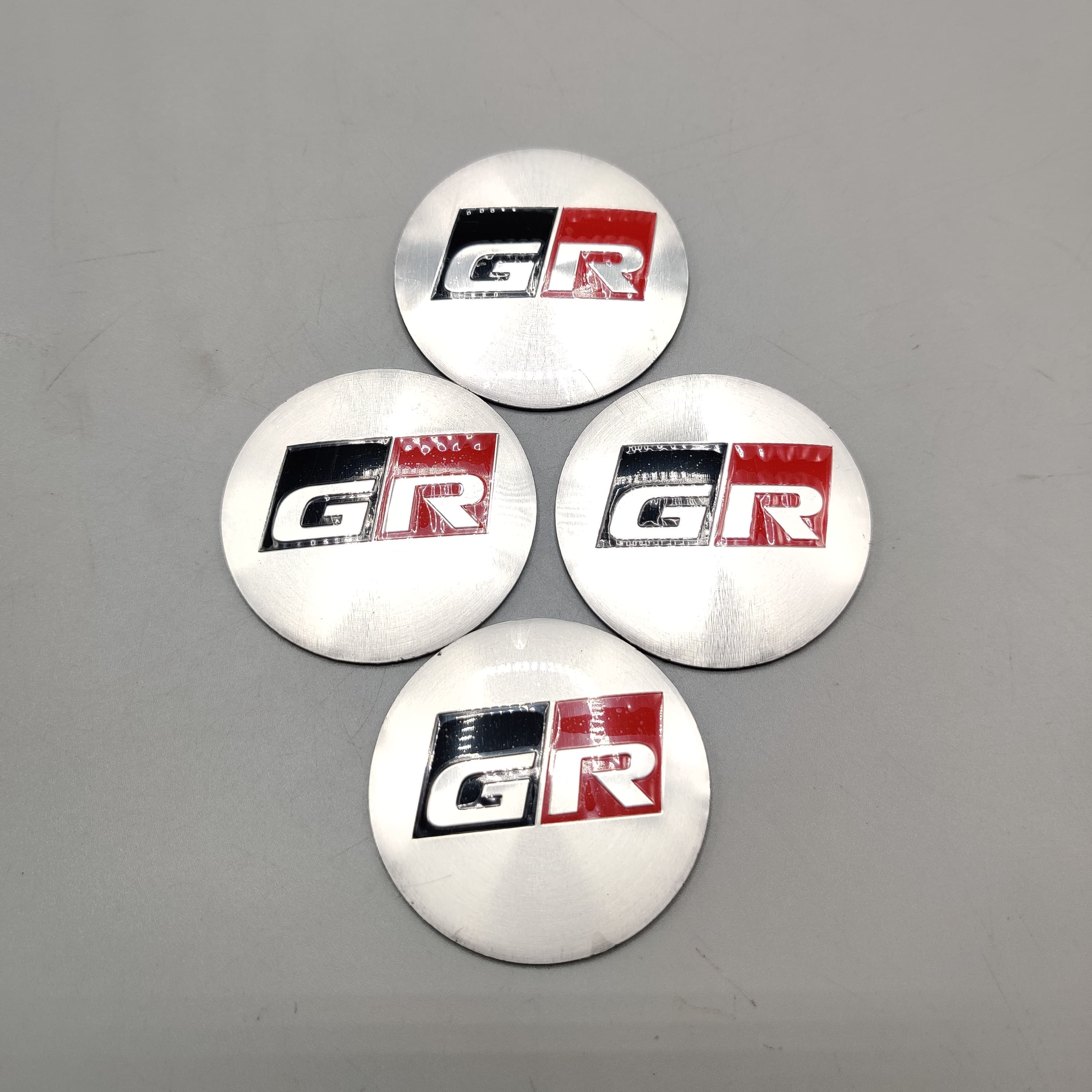 Universal 5.6mm Metal patri Wheel Logo in Premium Quality 4 Pcs Set