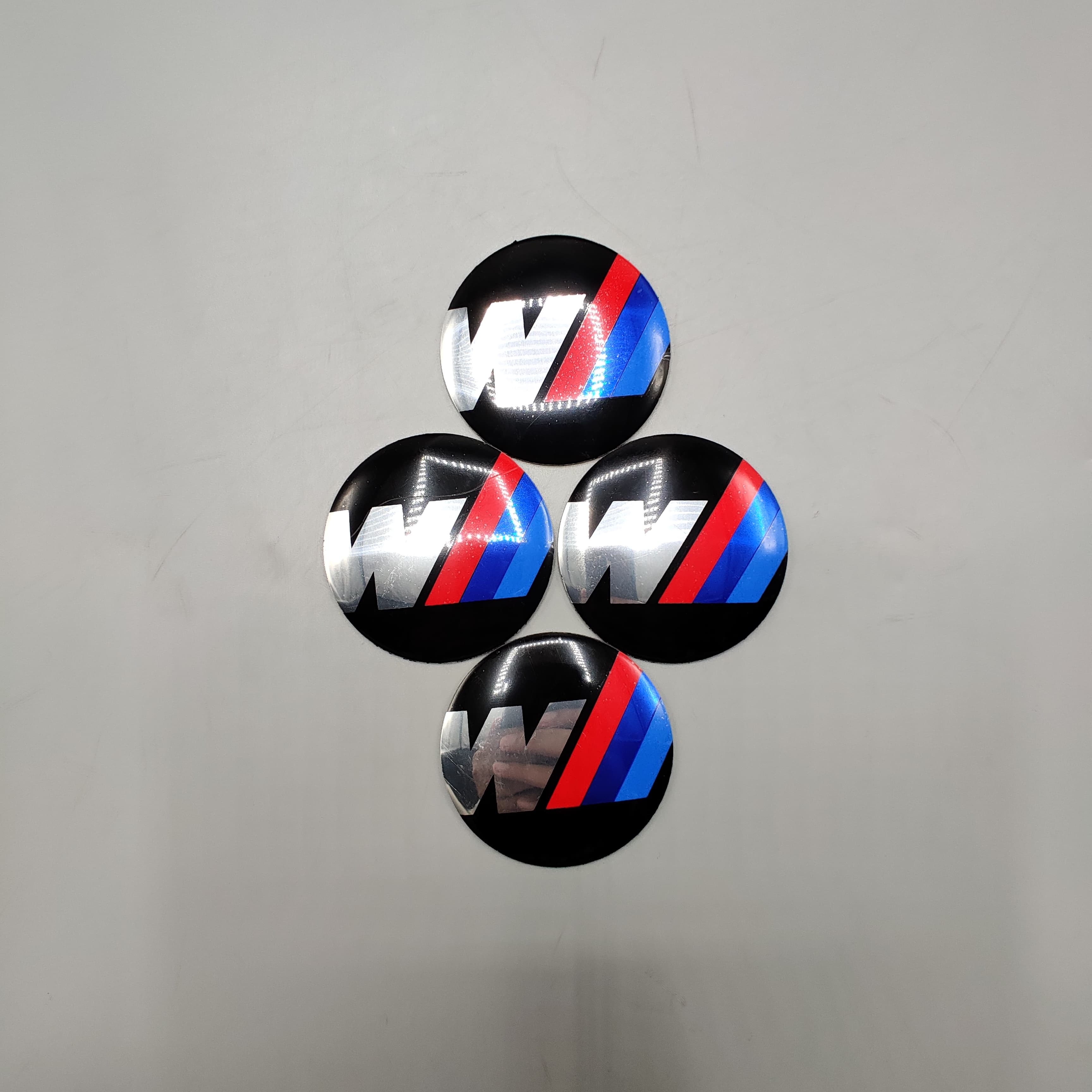 Universal 5.6mm Metal patri Wheel Logo in Premium Quality 4 Pcs Set