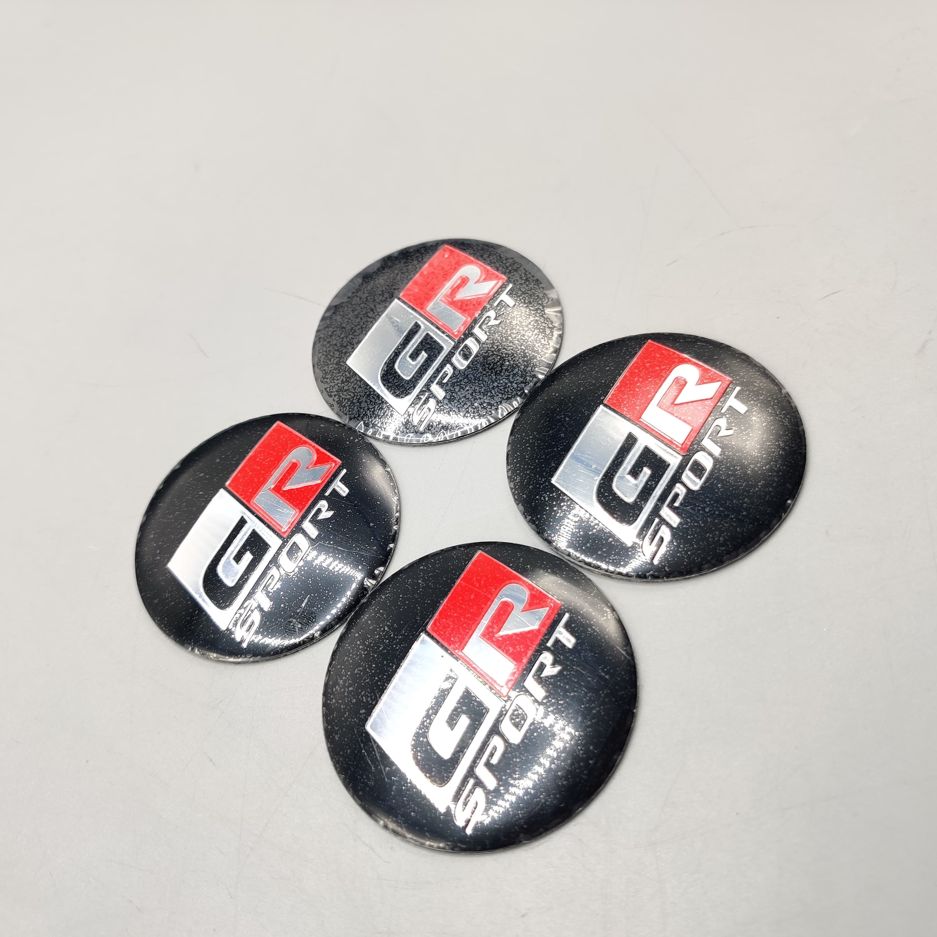 Universal 5.6mm Metal patri Wheel Logo in Premium Quality 4 Pcs Set
