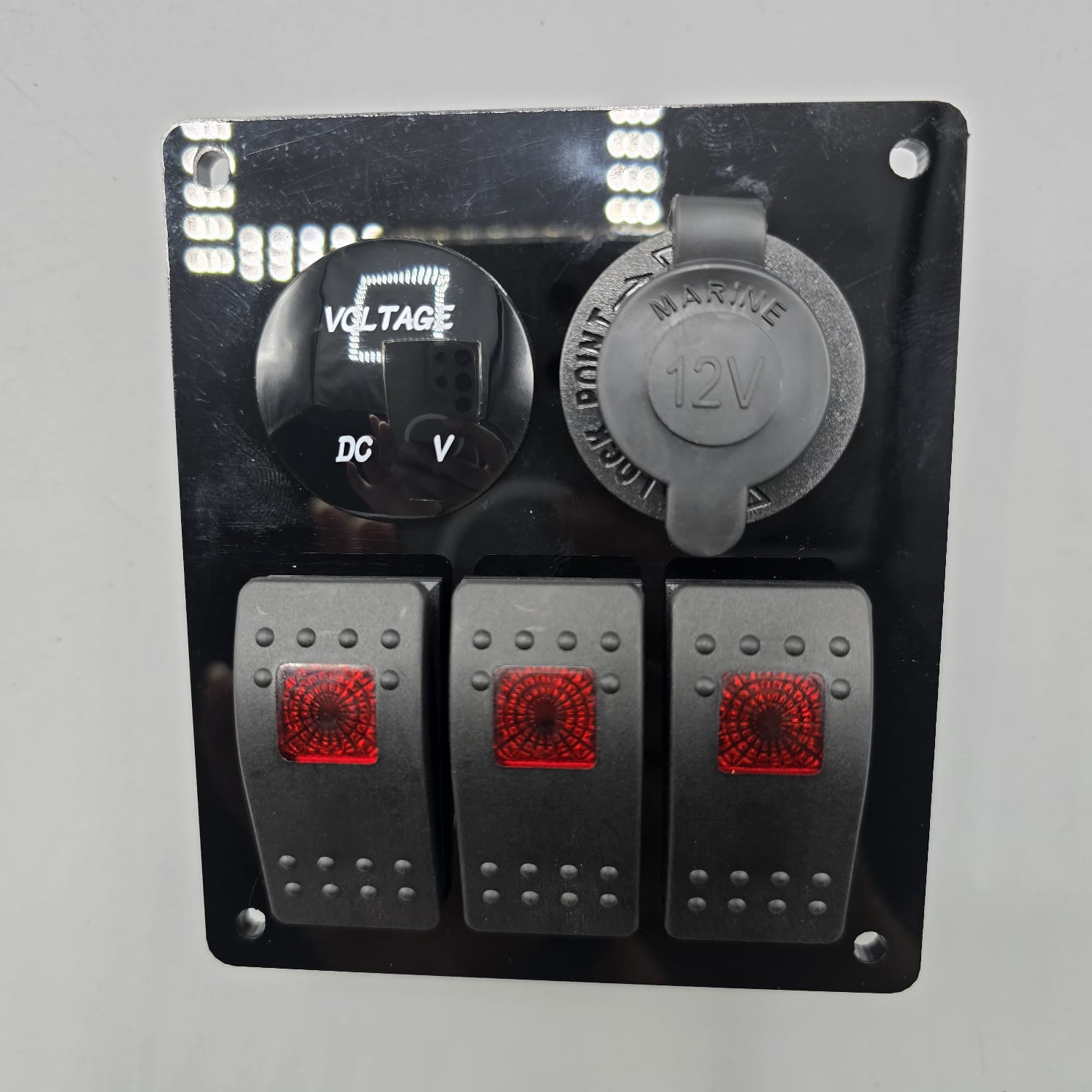 Power Outlet Rocker Universal 4-inch Switch Panel With Rocker Switches +12V Power Outlet ...