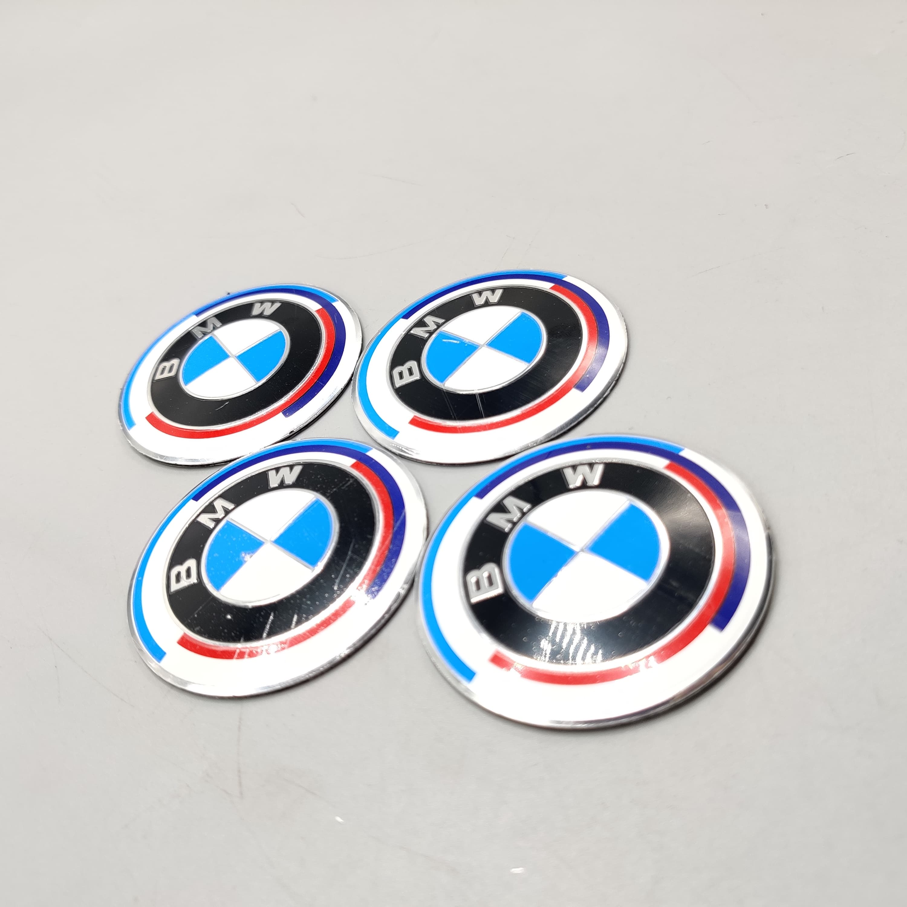 Universal 6.0mm Metal patri Wheel Logo in Premium Quality 4 Pcs Set