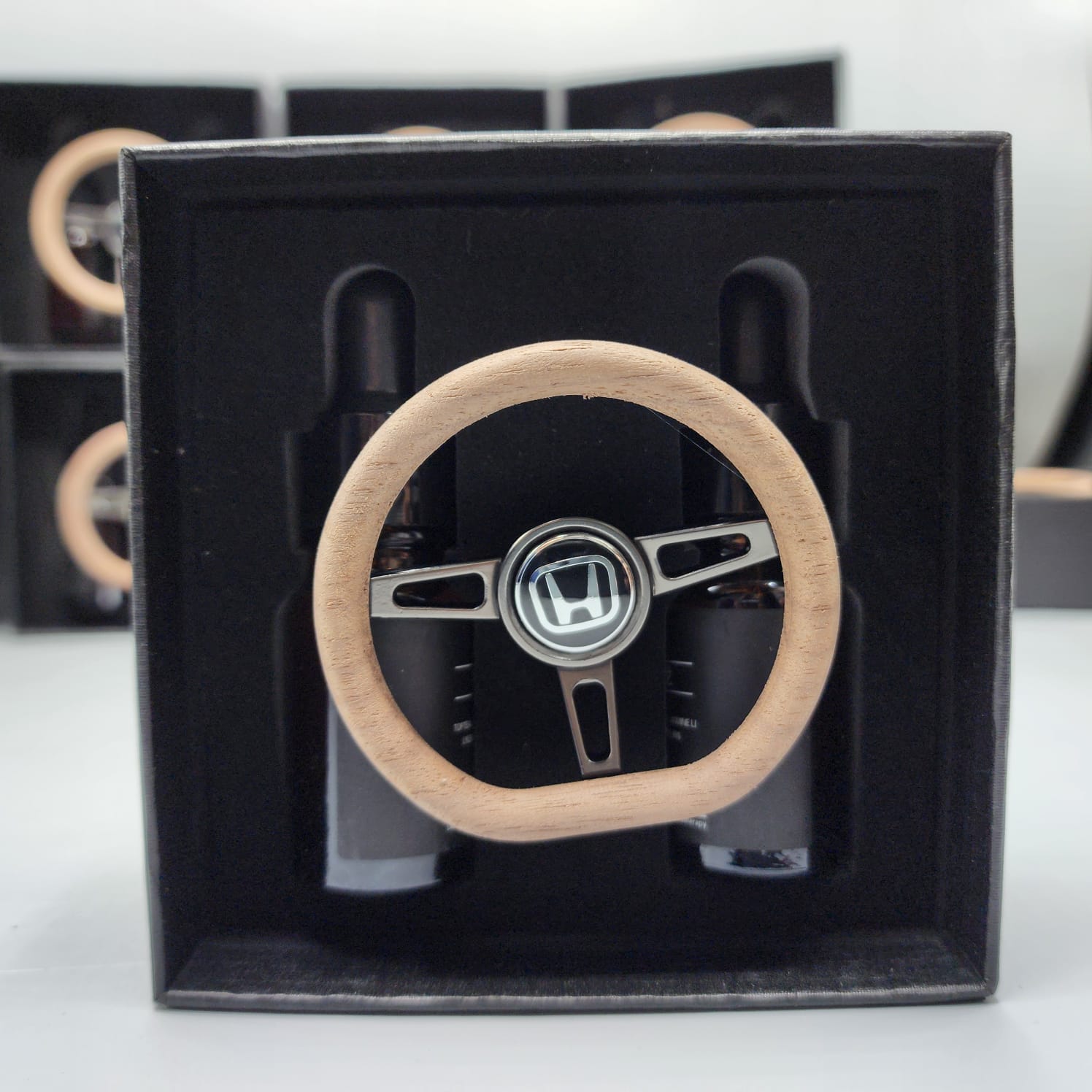 D-11 Steering Wheel Car perfume AC Grill Circle Shape Air Conditioner