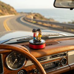 1 Pc Solar Cute Couple Car Dashboard Perfume Air Freshener 360° Rotating Car Perfume Solar Energy Fragrance Car