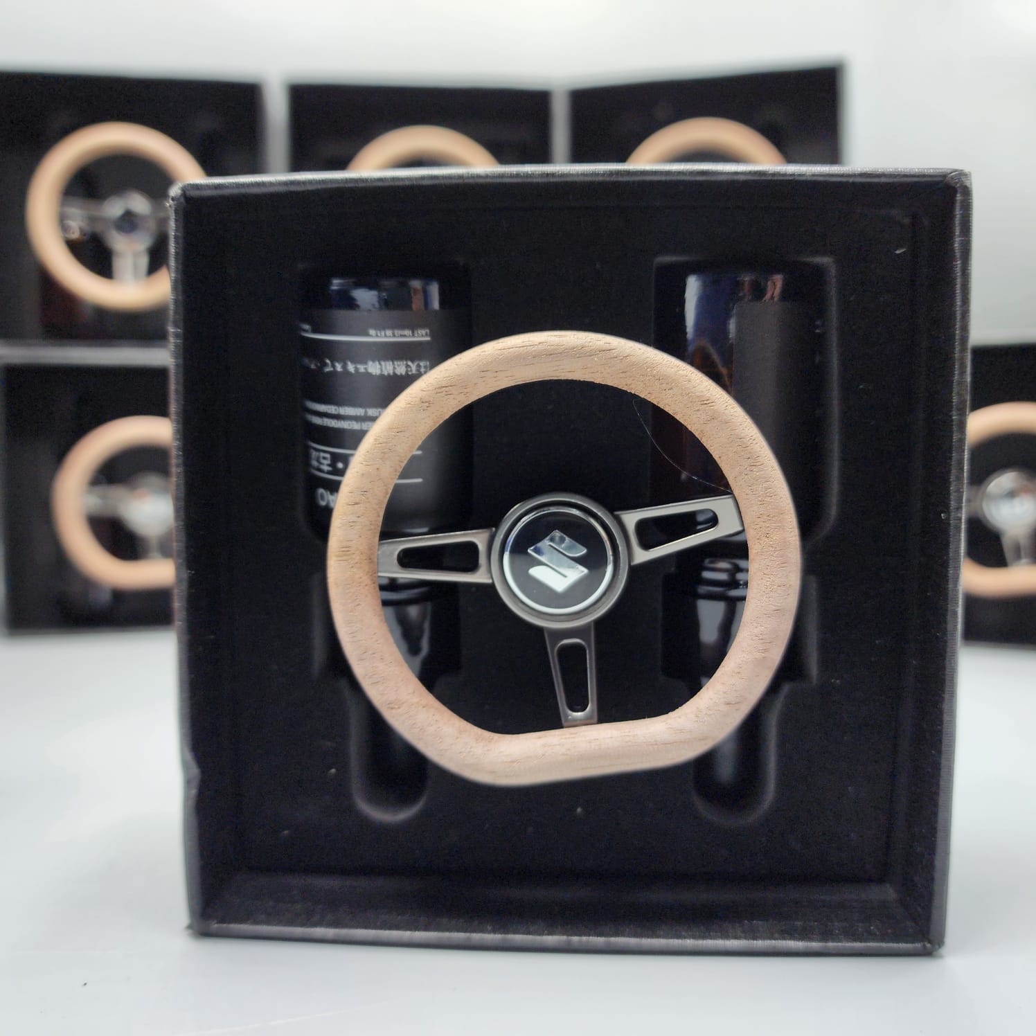 D-11 Steering Wheel Car perfume AC Grill Circle Shape Air Conditioner