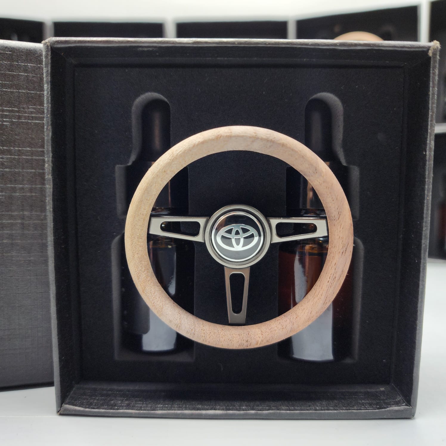 D-11 Steering Wheel Car perfume AC Grill Circle Shape Air Conditioner