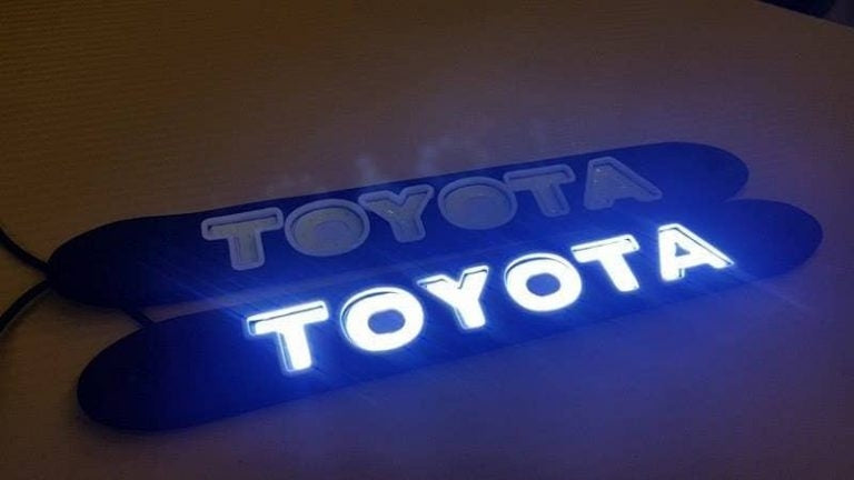 TOYOTA Flexible COB LED Car DRL Daytime Running Light Fog Driving Lamp