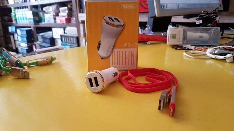 Remax Mobile charger