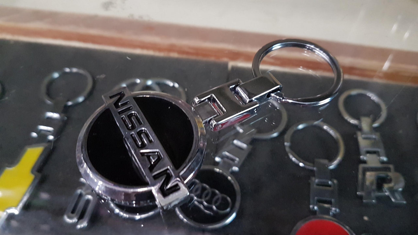 KEY CHAIN - NISSAN