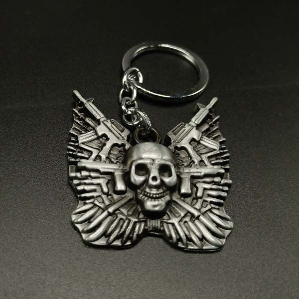 SKULL & GUNS Metal Keychain