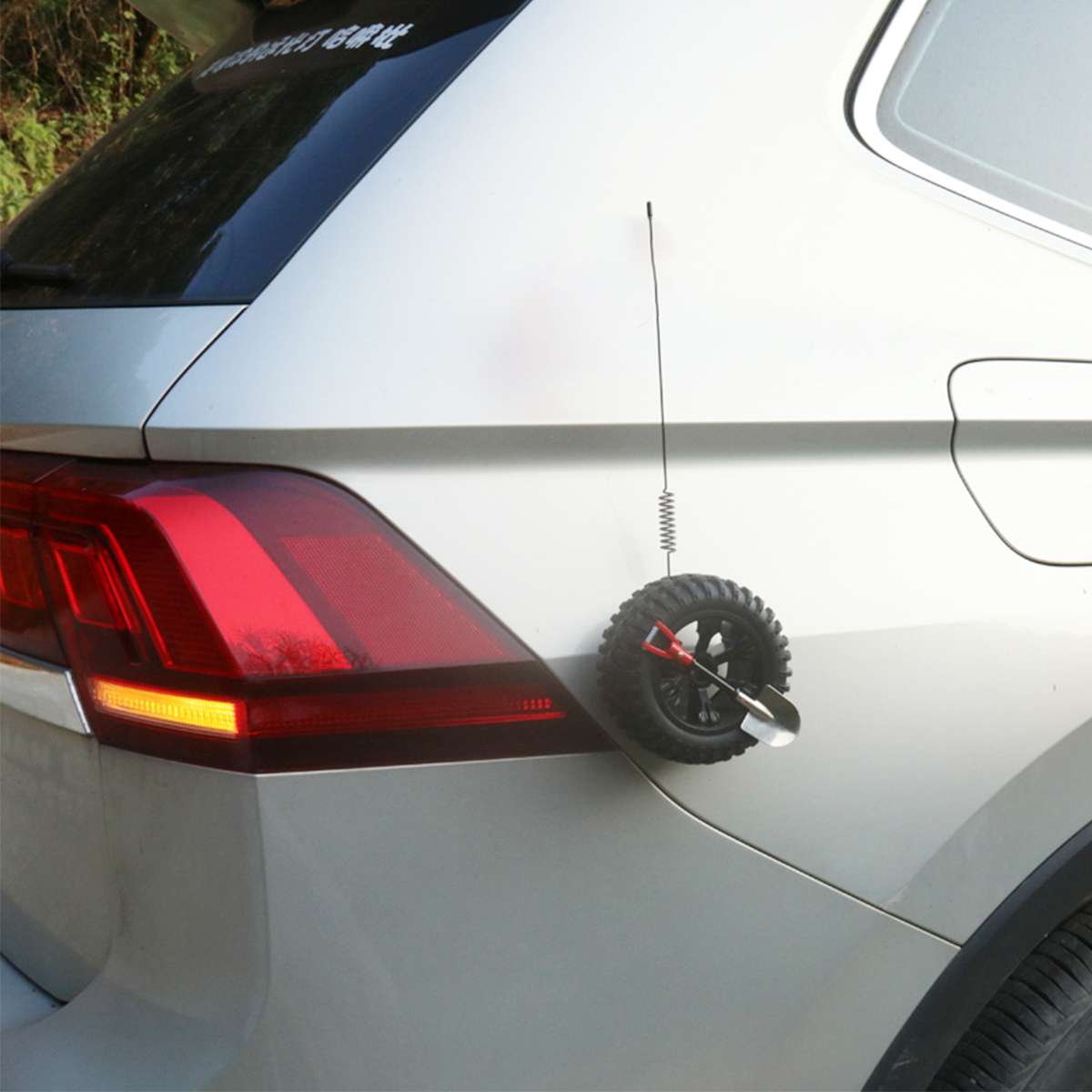 Car Antenna Car Spare Tire Decoration With Shovel