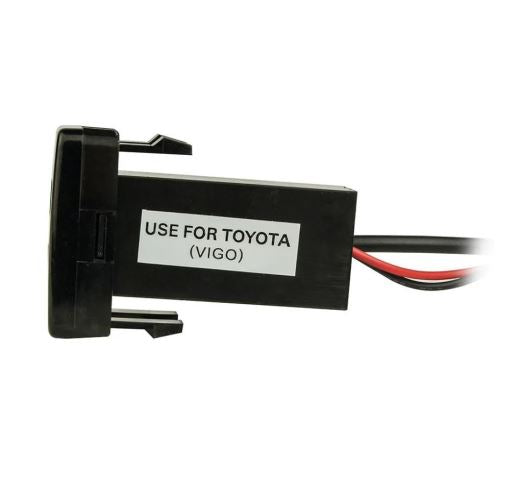 Toyota USB Car Charger With Audio Input - Adapter