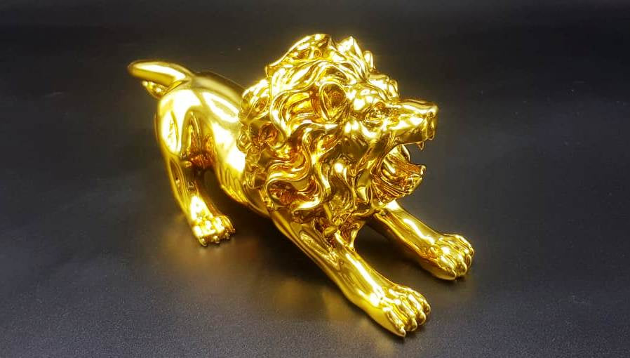 LION Roar Style Sleek Design Gold Decoration Piece